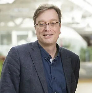 Prof. Jeroen Hendrikse